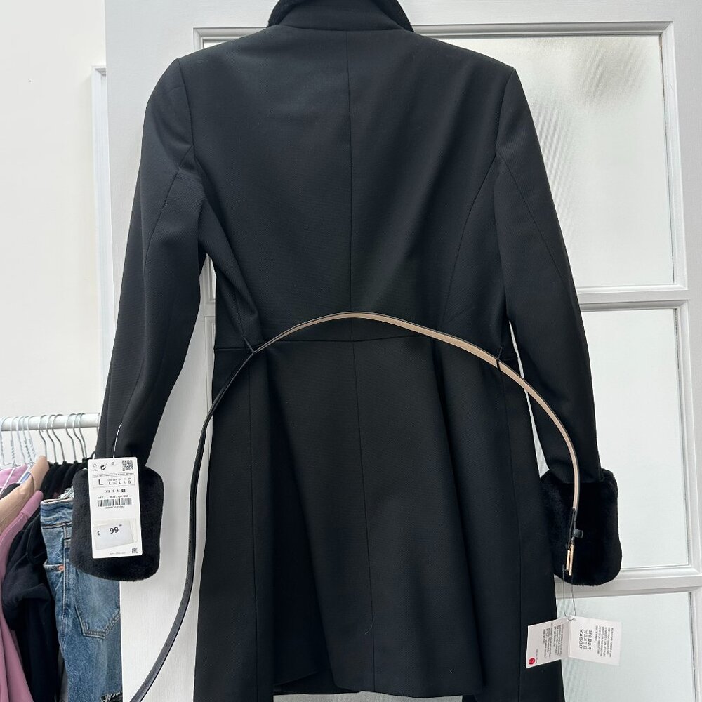 Women's Zara Jacket - Picture 2 of 13